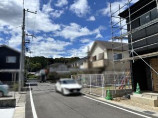【前面道路含む現地写真】 | 大津市雄琴6丁目12　新築戸建 | 2026年8月撮影
