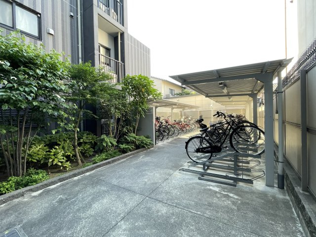 リフレス京都五条の駐輪場|駐輪場