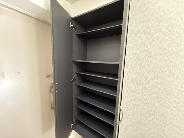 メゾン・ハナミズキ豊中の収納