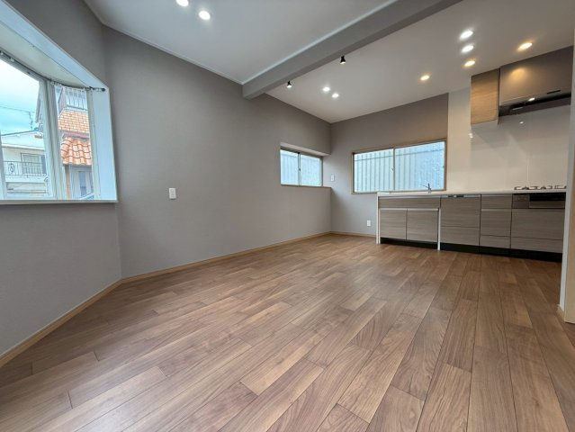 稲葉1丁目　中古戸建の居間・リビング