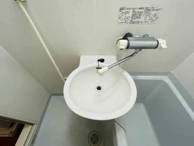 レオパレス霞南の洗面所