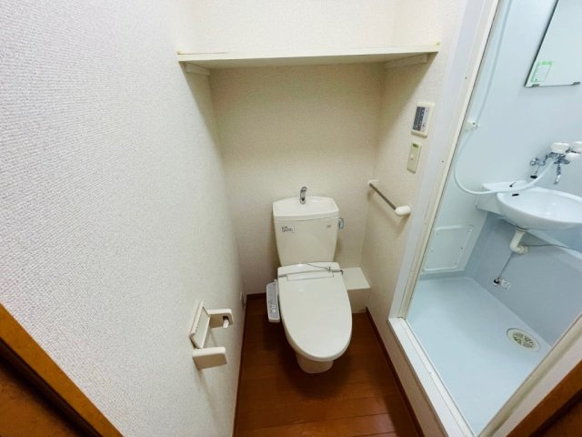 レオパレス霞南のトイレ