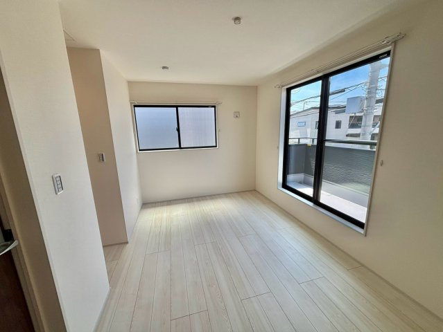 高砂市曽根町・戸建の洋室