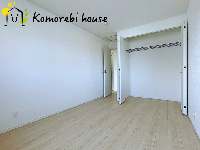 伊奈町小室　第19　新築一戸建て　CRADLE　GARDEN　01の寝室|落ち着いた色調の寝室です