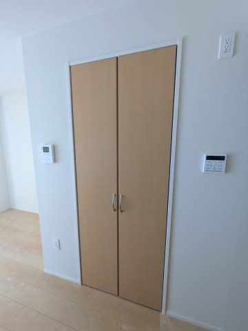 Nuvola・Iride（ヌーヴォラ・イリデ）の収納|※同タイプ間取りの反転タイプです。現況優先です。