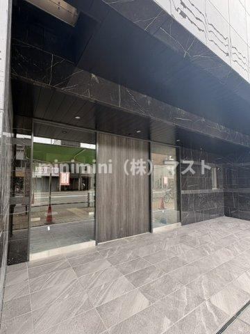 エスリード大阪エヴォルツのエントランス