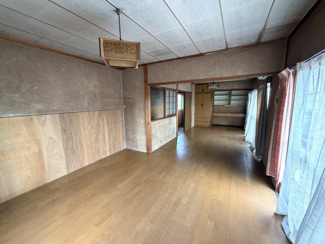 川添工場(P3台駐車可)のロビー