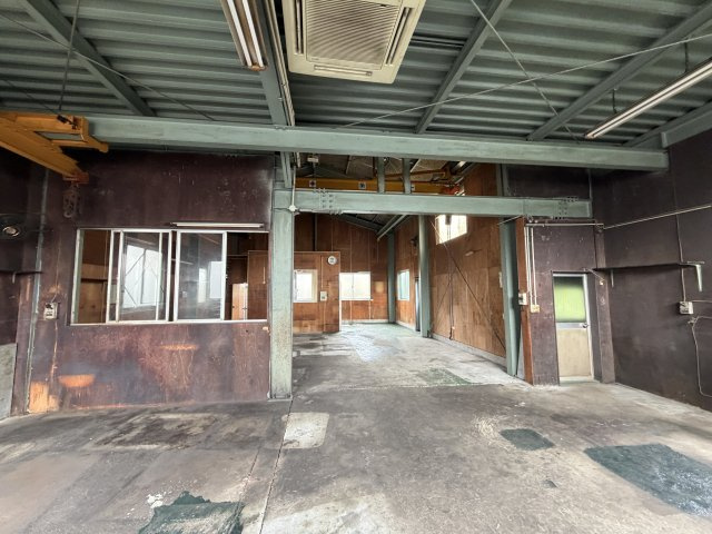 川添町工場(P3台駐車可)のエントランス