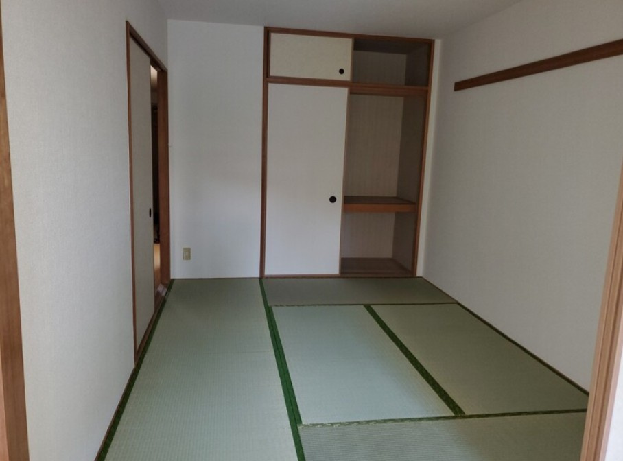 パルティール茂呂の和室