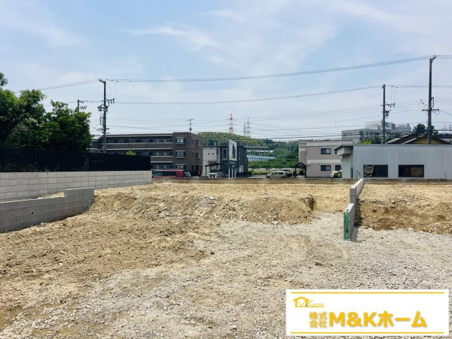 知多市新知東町2丁目　全2棟　2号棟