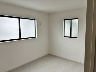 【洋室】 | 大津市雄琴6丁目12　新築戸建