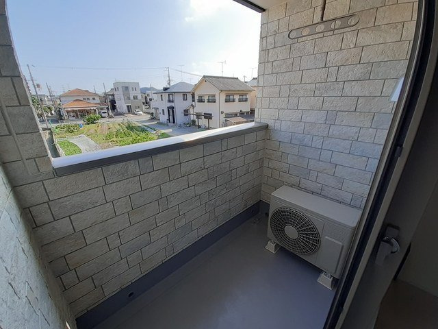 ヴァンベール田寺Ｂのバルコニー