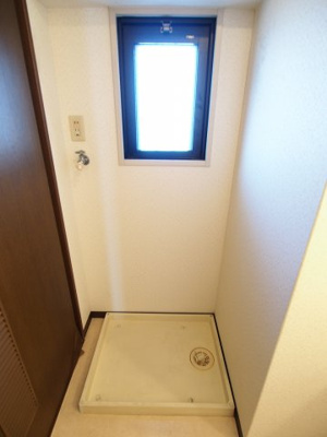 【設備】 | ヴィラージュⅡ | 室内洗濯機置き場
