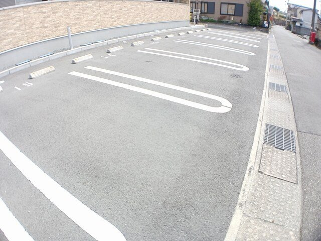 アネモスヒルズ姫路Ⅱの駐車場
