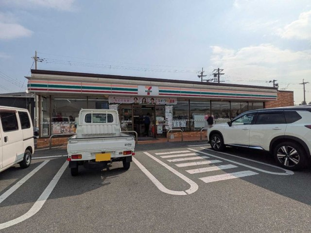レオパレスグランサンの周辺
