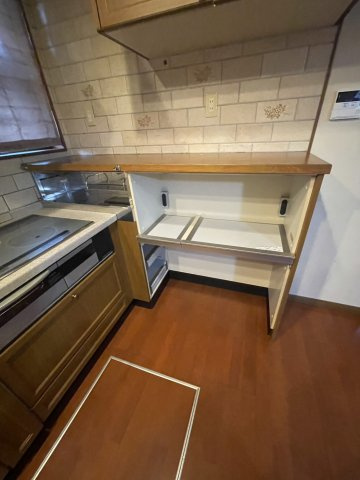 中地戸建のキッチン