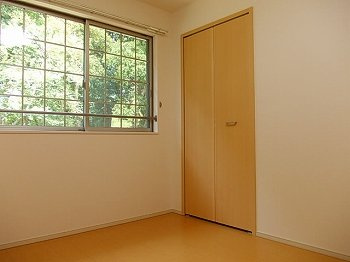 アンソレイエ飾磨　Ⅱ番館の収納