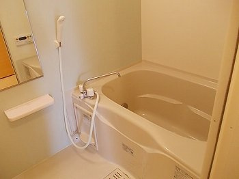 アンソレイエ飾磨　Ⅱ番館の浴室