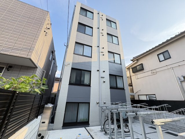 プランドール市川の外観