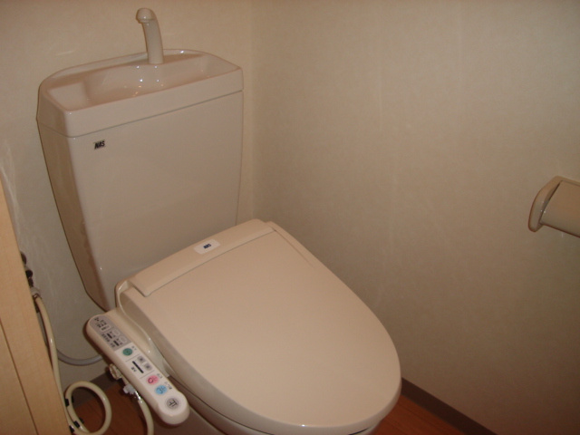 ソレイユ妻鹿のトイレ|シャワー付トイレ