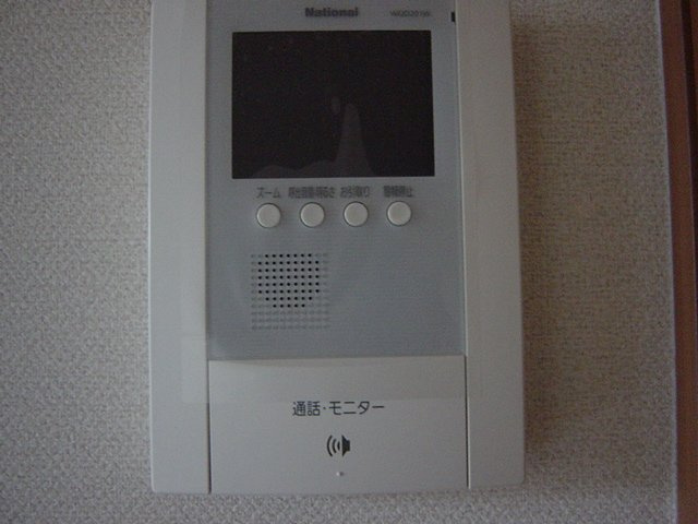 ソレイユ妻鹿の内装|カメラ付インターホン
