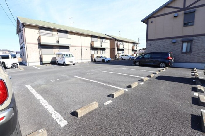 トップスロープの駐車場|駐車場に車を止められます
