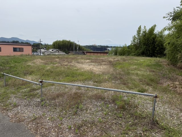 三田市洞貸地の外観