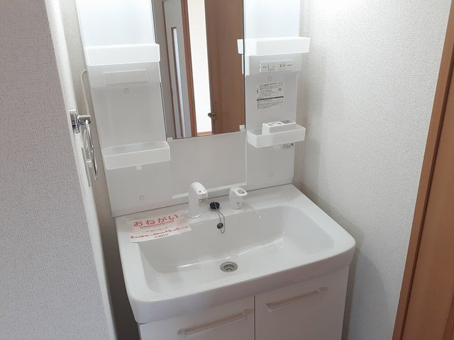 アクティブＹの洗面所|忙しい朝には欠かせない洗面所です