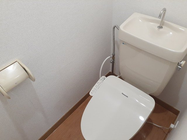 アクティブＹのトイレ|清潔感のあるトイレです