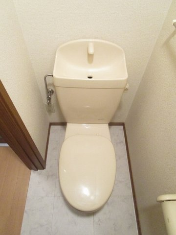 マイパレス堀のトイレ|コンパクトで使いやすいトイレです
