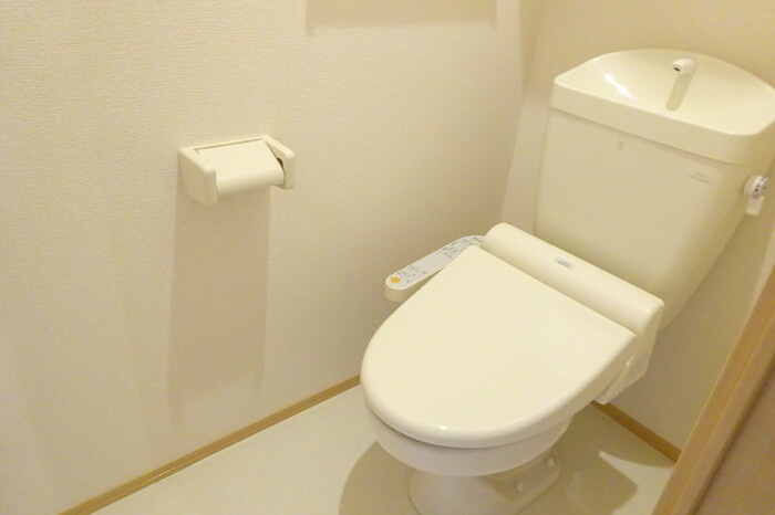 グランマーレ　Eのトイレ|落ち着いた色調のトイレです