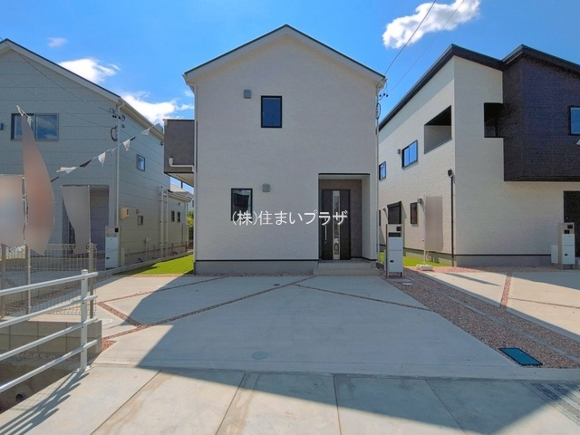 仲介手数料無料）岩倉市本町０１期　２号棟の前面道路含む現地写真|前面道路含む現地写真です