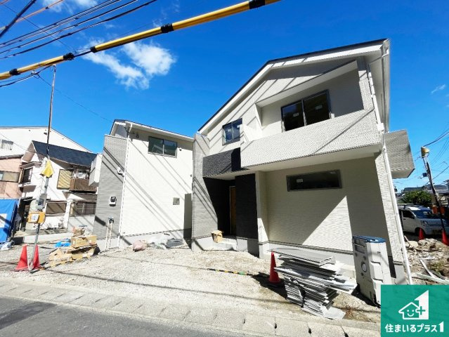 京都市西京区嵐山宮ノ北町　第2期　新築一戸建ての外観|現在建築中！落ち着いた街並みで新生活を始めることが出来そう！周辺の物件も併せてご紹介させて頂きます！