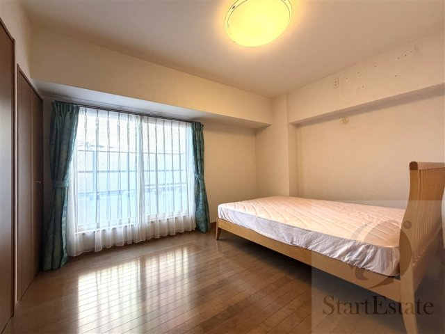【寝室】 | ライオンズマンション万代東