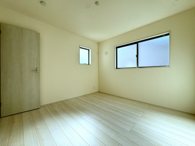 明石市二見町西二見新築戸建のトイレ