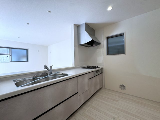 明石市二見町西二見新築戸建のキッチン