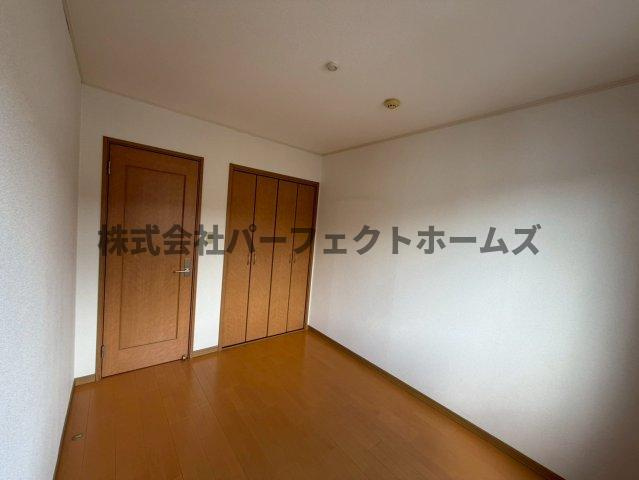 エクセレントYAMAMOTOの洋室|落ち着いた色調の洋室です