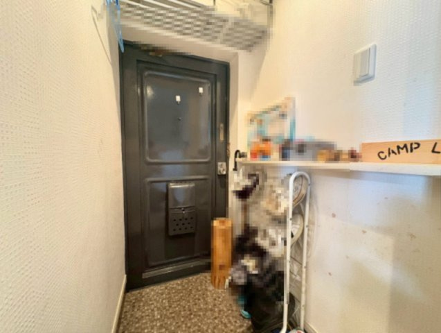 【商談中】円明寺ケ丘団地Y棟の玄関|コンパクトな玄関ですが、工夫次第で、靴を見せる収納で広く感じさせることも可能です！！