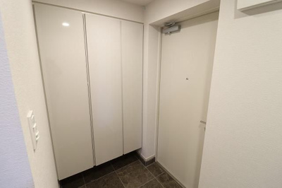 【玄関】 | リテラス三軒茶屋サウス