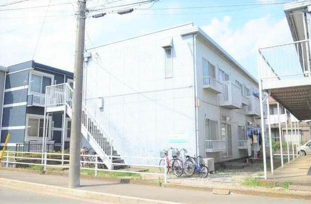 船橋市咲が丘４丁目のアパートの外観