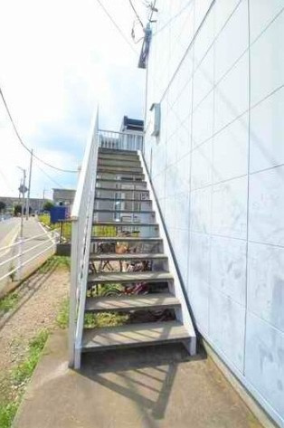 船橋市咲が丘４丁目のアパートのバルコニー