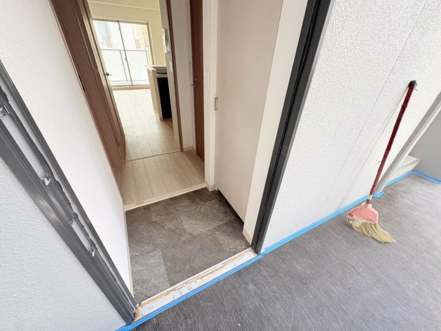NEコート甲南町の玄関