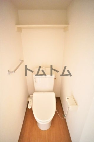 カメリヤのトイレ|もちろんバス・トイレ別ですよ※別のお部屋の写真です