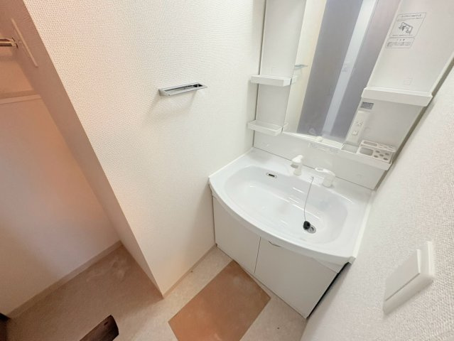 NEコート甲南町の洗面所