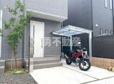 小田原市南町　中古一戸建の駐車場|カースペース