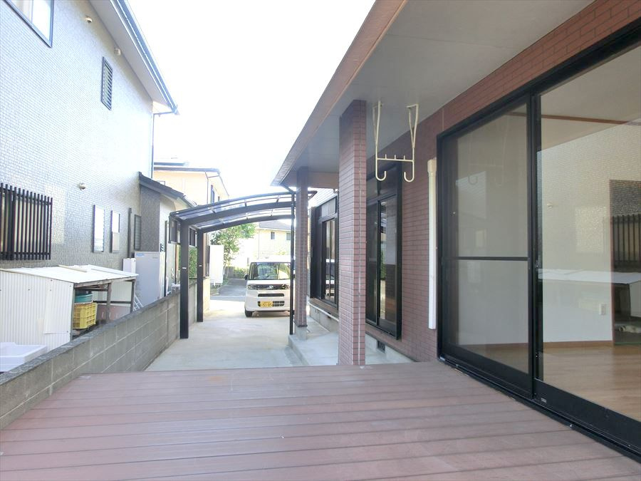 高良内町戸建の設備|ウッドデッキです☆