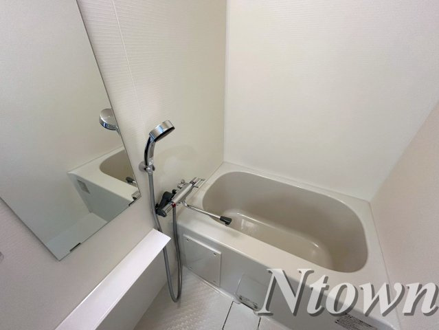 【浴室】 | ディアレイシャス名古屋浄心Ⅱ | 落ち着いた空間のお風呂です
