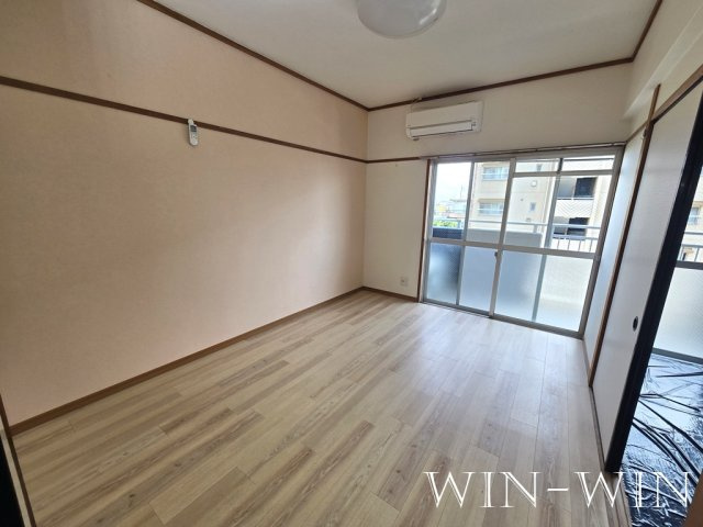第2橋本マンションの寝室