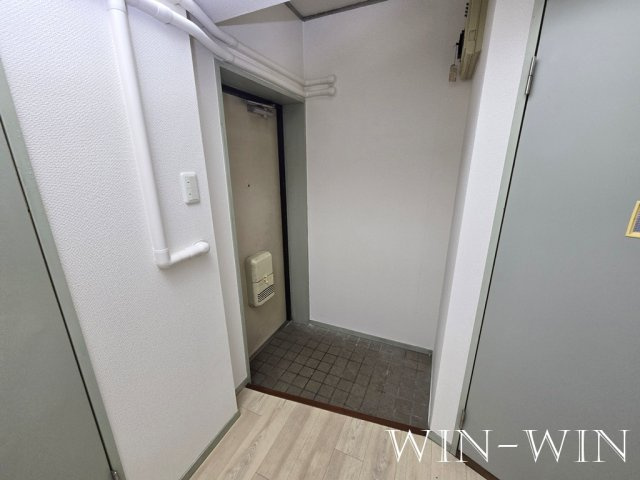 第2橋本マンションの玄関