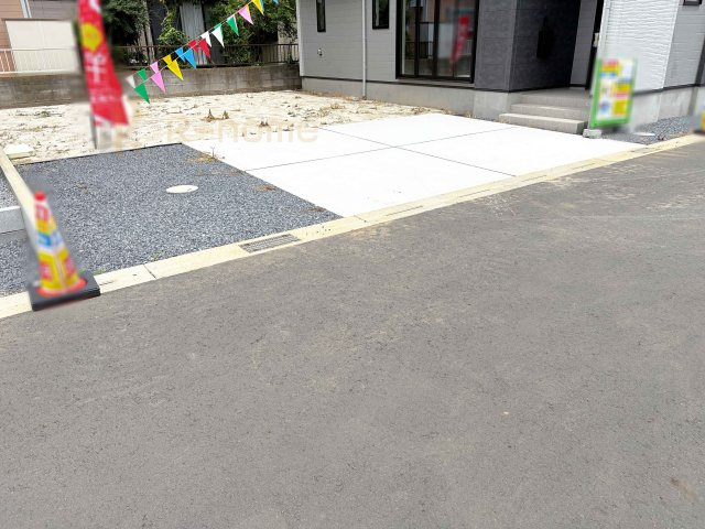取手市戸頭17期　新築戸建て　1号棟の駐車場|カースペースは2台お停めいただけます♪